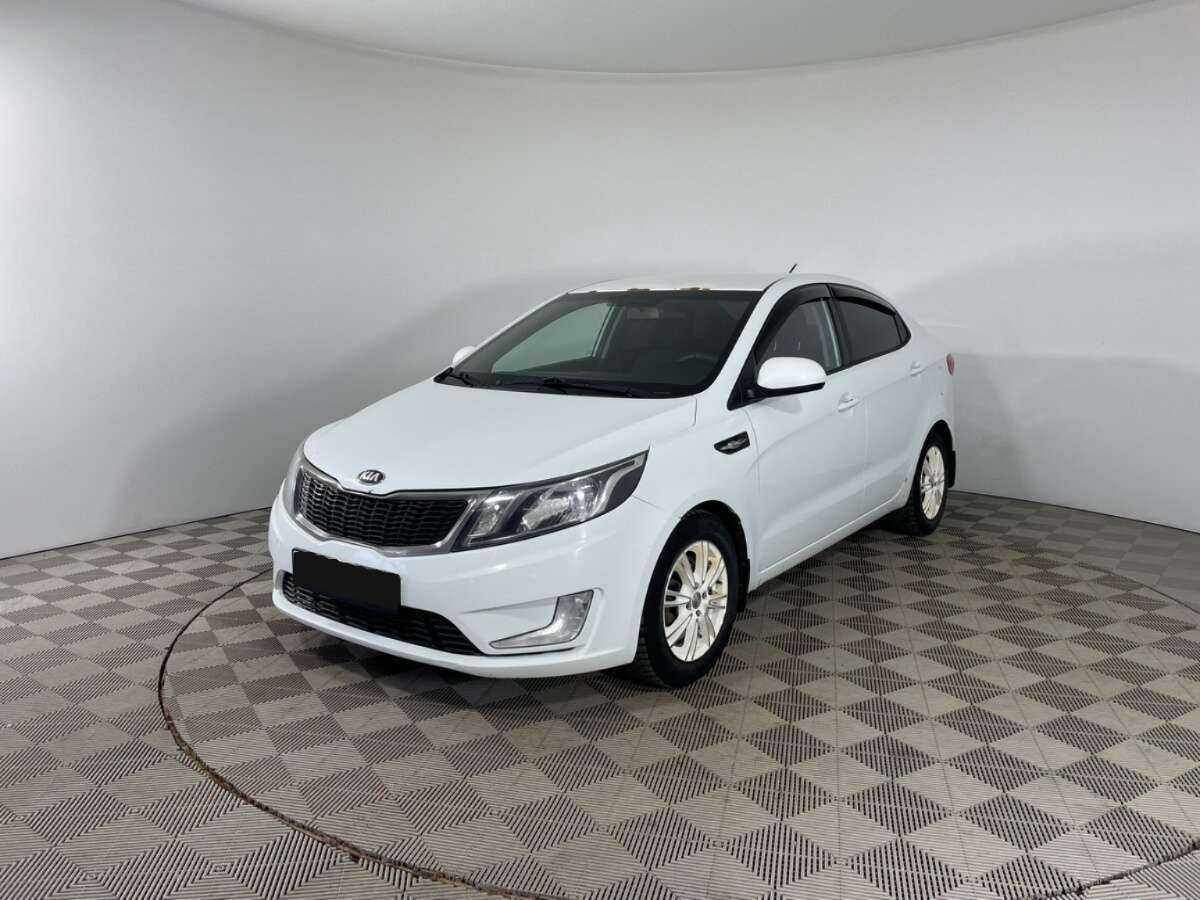 Kia Rio б/у, 2013, Механическая. Посмотреть фото