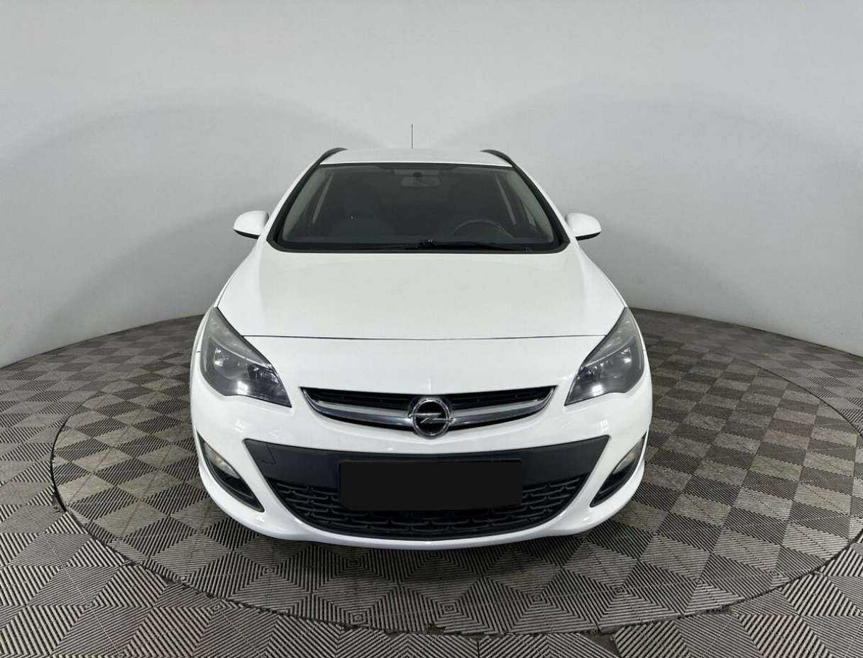 Opel Astra б/у, 2013, Автоматическая. Фото: #1