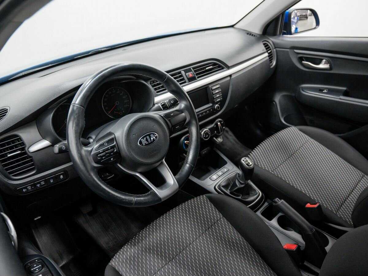 Kia Rio б/у, 2019, Механическая. Фото: #12