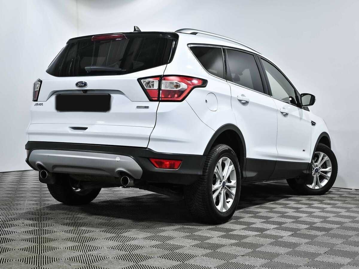 Ford Kuga б/у, 2018, Автоматическая. Фото: #2