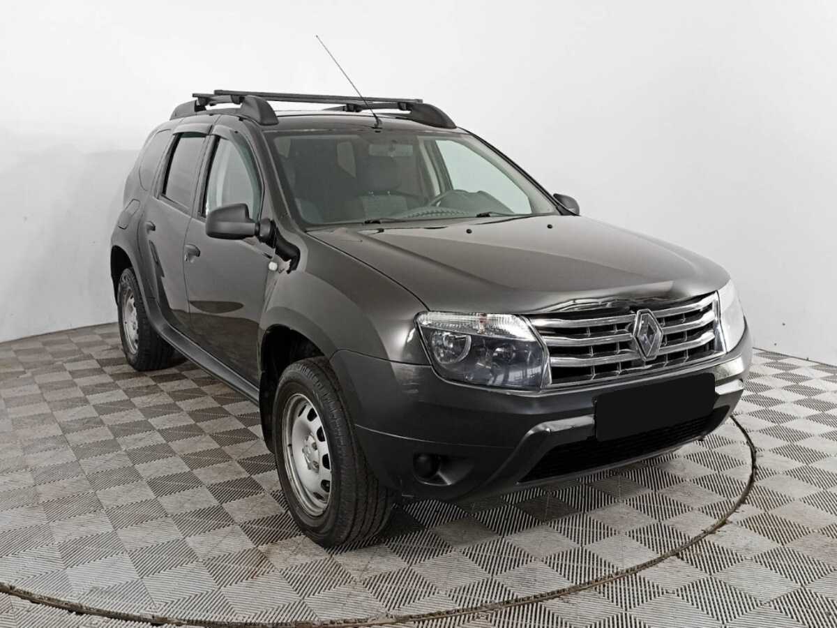 Renault Duster б/у, 2014, Механическая. Фото: #2