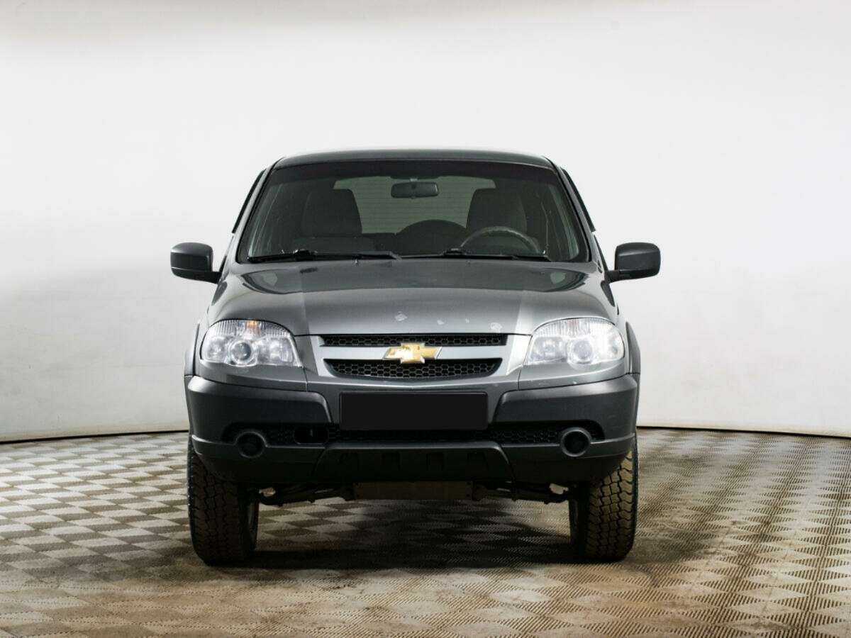 Chevrolet Niva б/у, 2018, Механическая. Фото: #1
