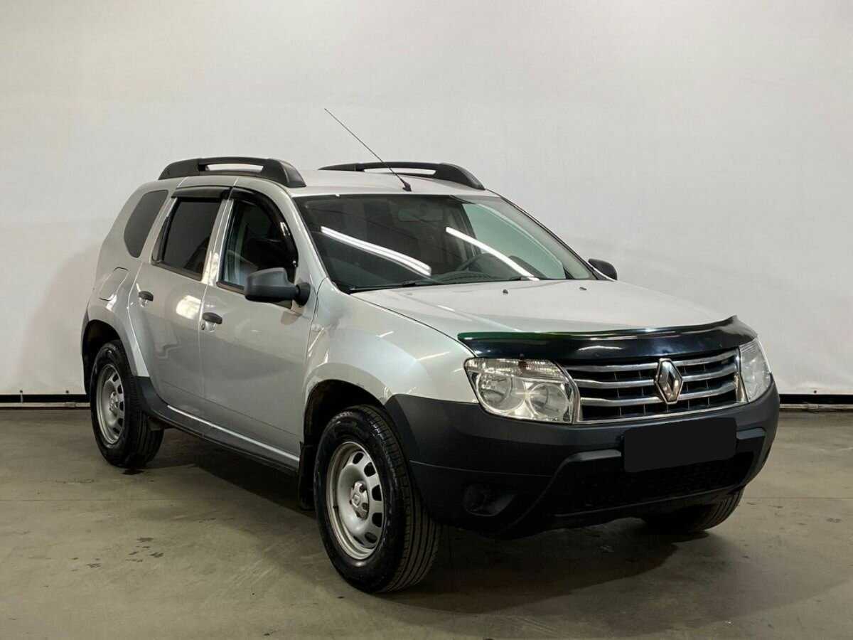 Renault Duster б/у, 2014, Механическая. Фото: #2