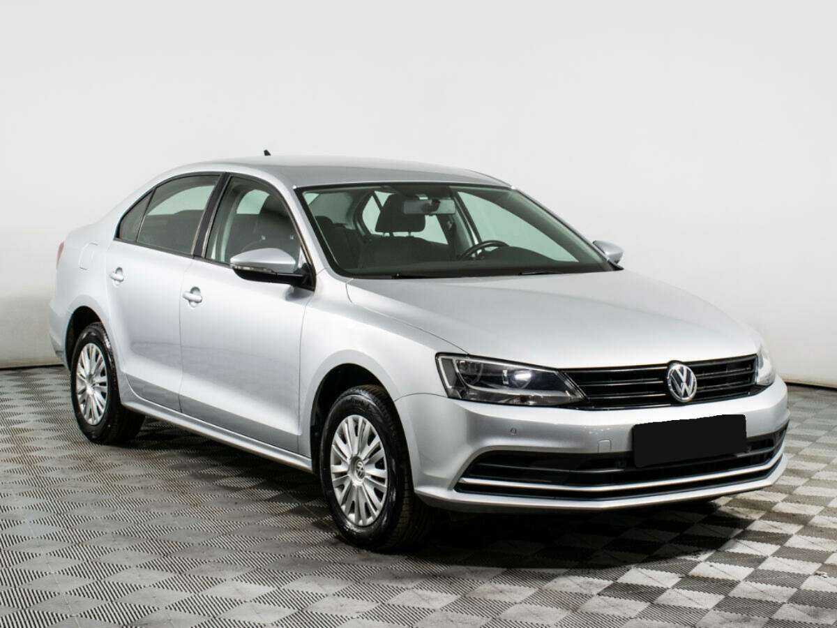 Volkswagen Jetta б/у, 2018, Роботизированная. Фото: #2