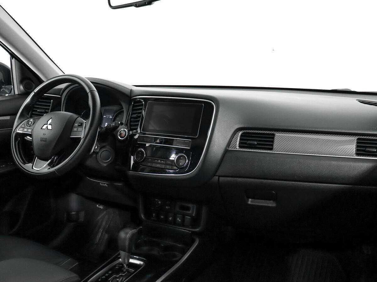 Mitsubishi Outlander б/у, 2019, Вариатор. Фото: #9