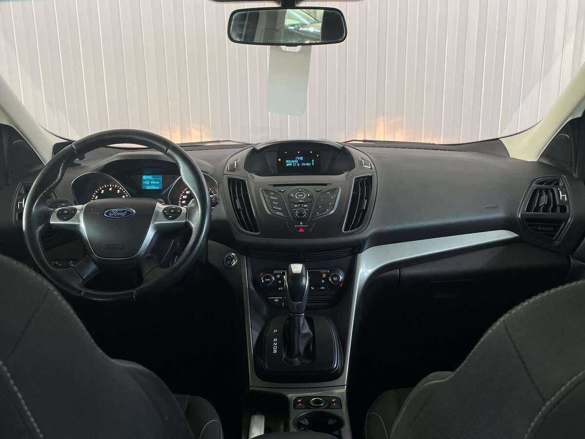 Ford Kuga б/у, 2015, Автоматическая. Фото: #8