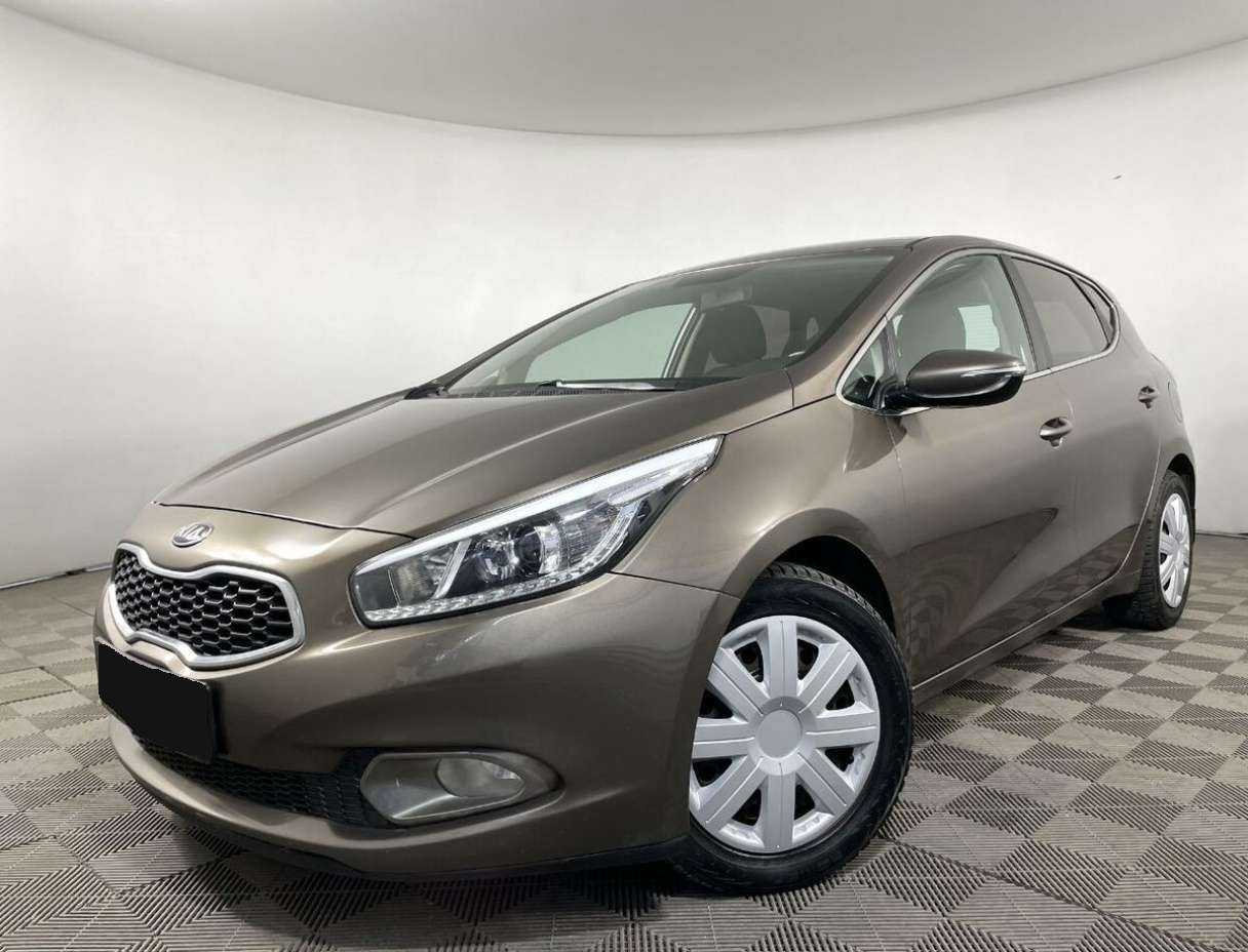 Kia Ceed б/у, 2013, Автоматическая. Посмотреть фото