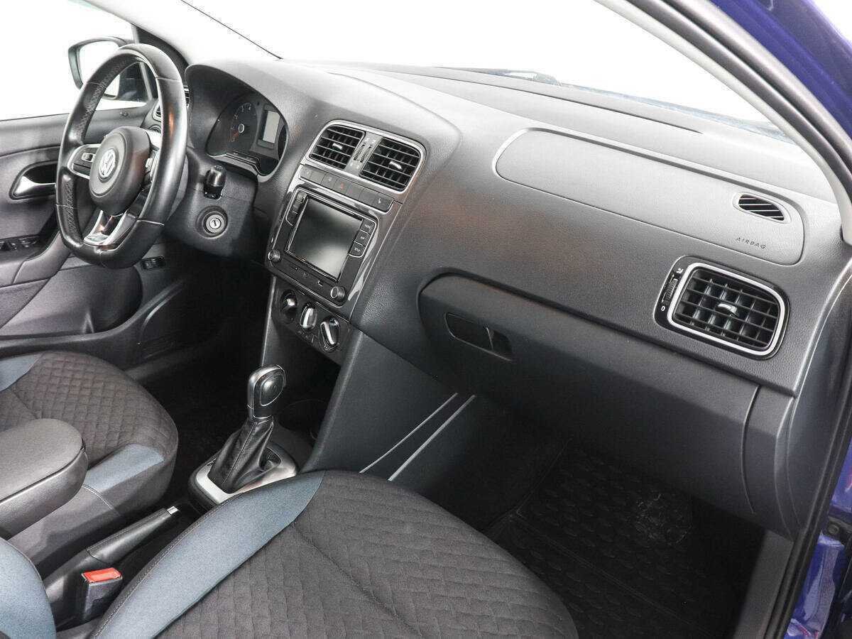 Volkswagen Polo б/у, 2019, Автоматическая. Фото: #9