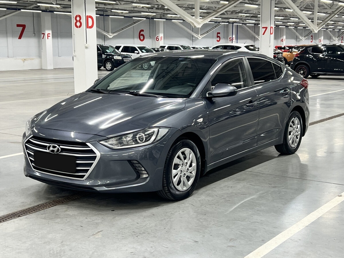 Hyundai Elantra б/у, 2016, Механическая. Посмотреть фото