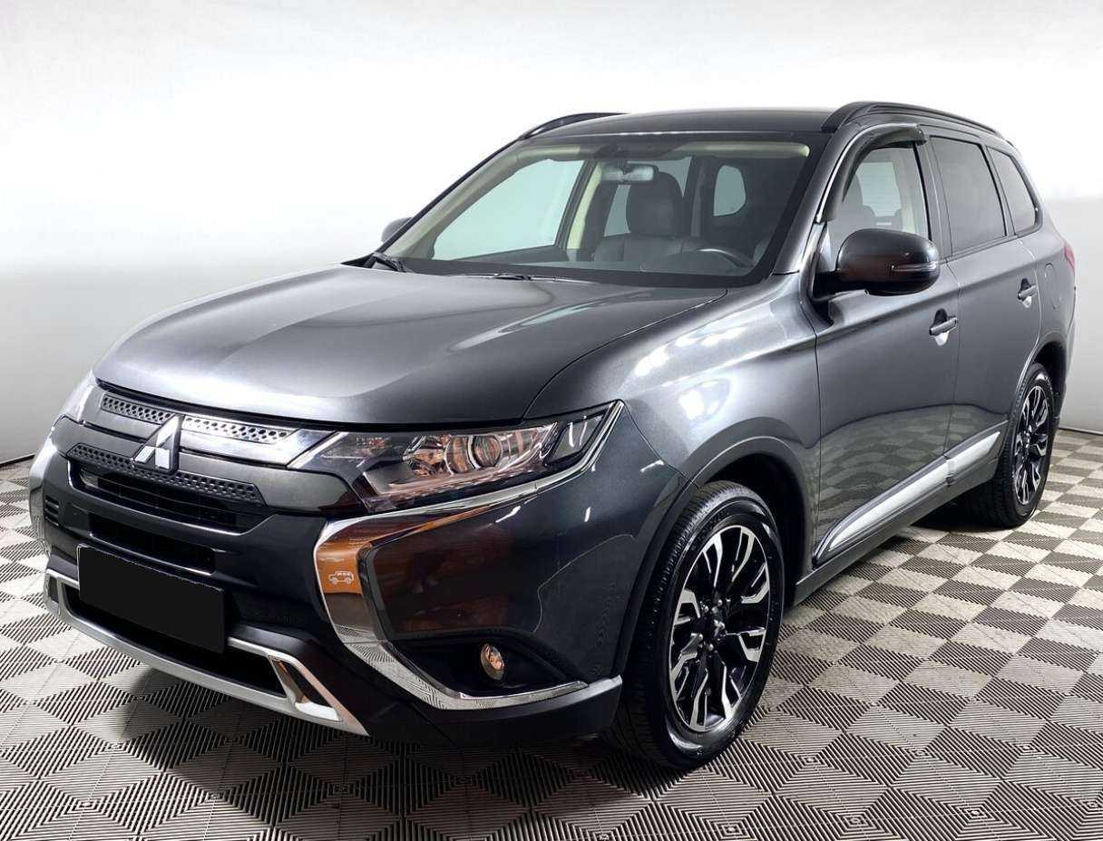 Mitsubishi Outlander б/у, 2021, Вариатор. Посмотреть фото