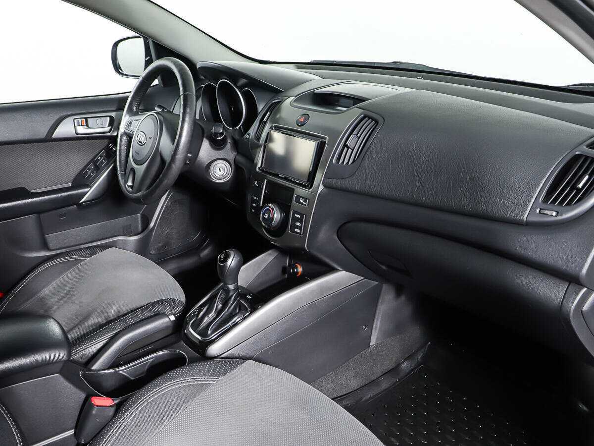 Kia Cerato б/у, 2012, Автоматическая. Фото: #10