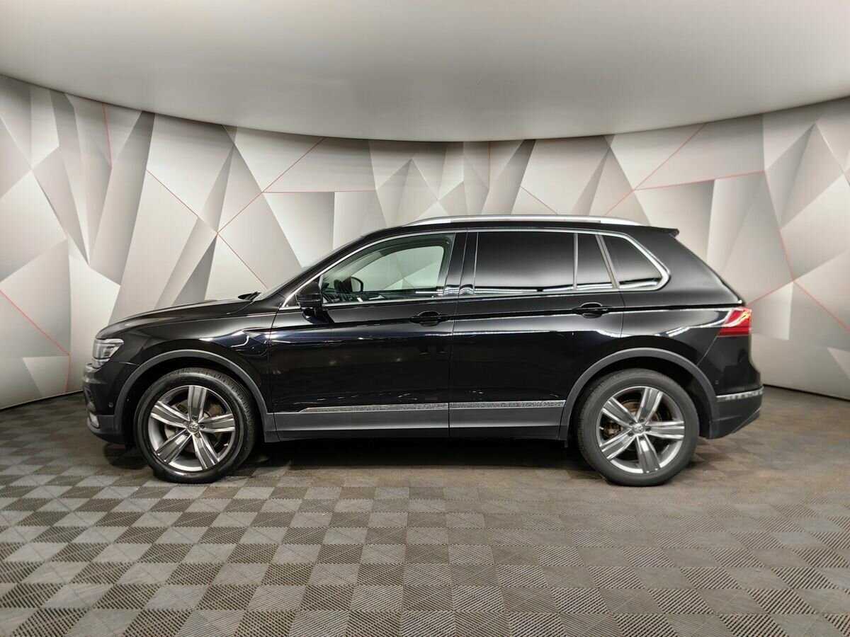 Volkswagen Tiguan б/у, 2017, Роботизированная. Фото: #4