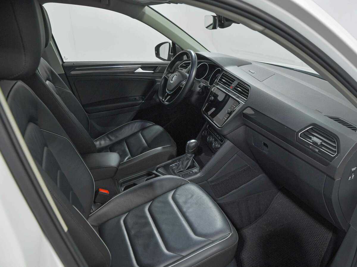 Volkswagen Tiguan б/у, 2018, Роботизированная. Фото: #15