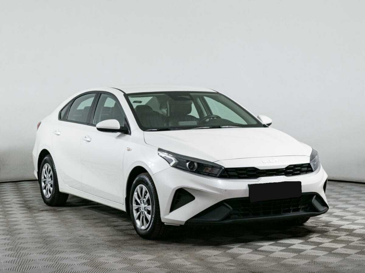 Kia Cerato б/у, 2021, Механическая. Фото: #2