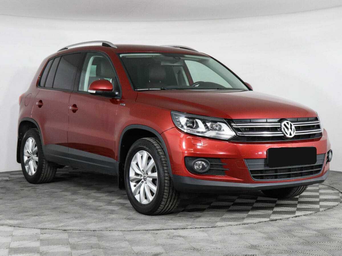 Volkswagen Tiguan б/у, 2016, Роботизированная. Фото: #2