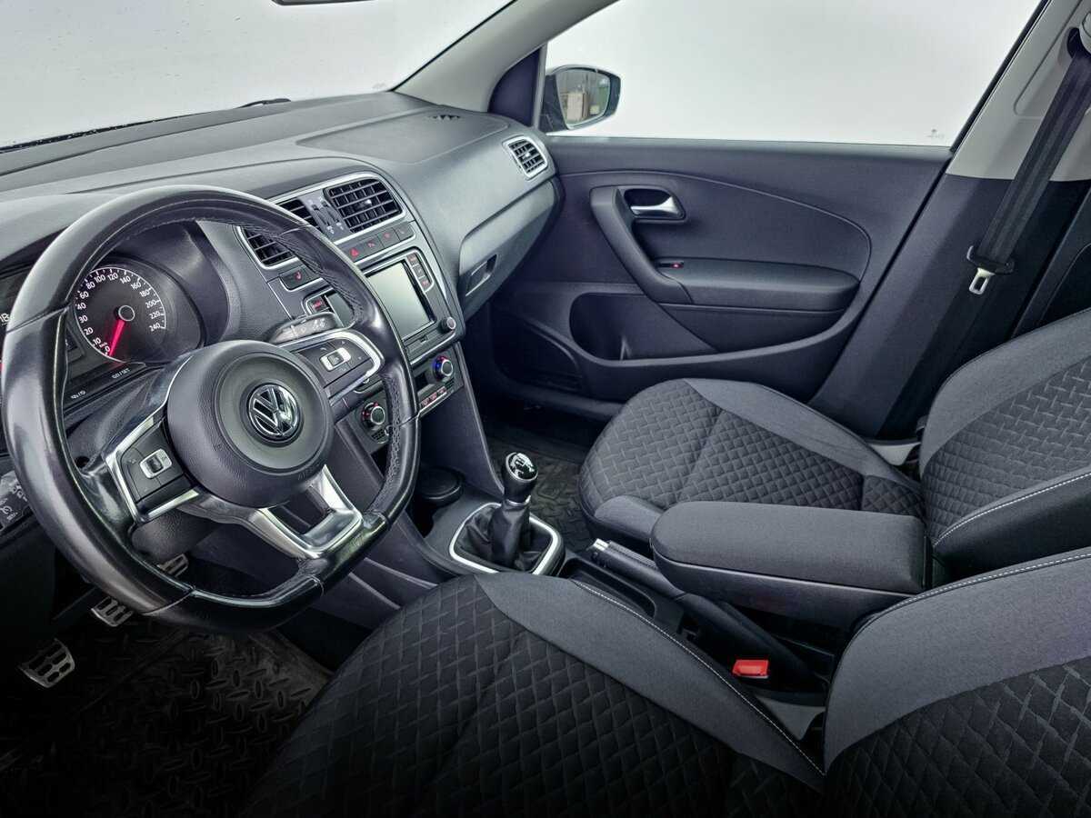Volkswagen Polo б/у, 2018, Механическая. Фото: #8