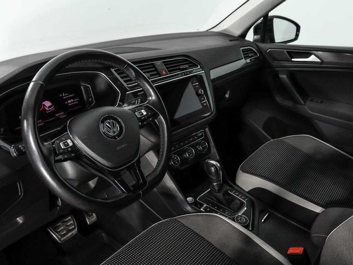 Volkswagen Tiguan б/у, 2019, Роботизированная. Фото: #8
