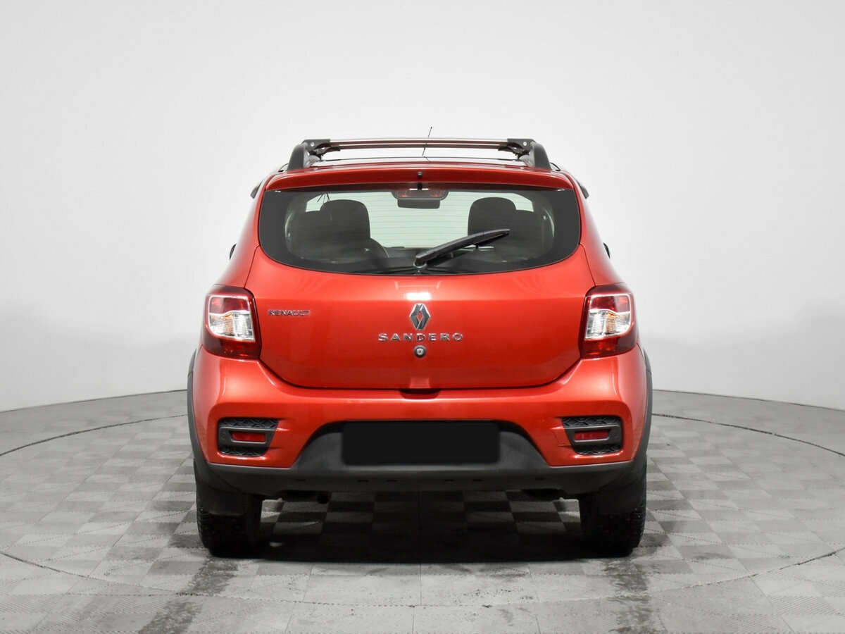 Renault Sandero б/у, 2016, Автоматическая. Фото: #5