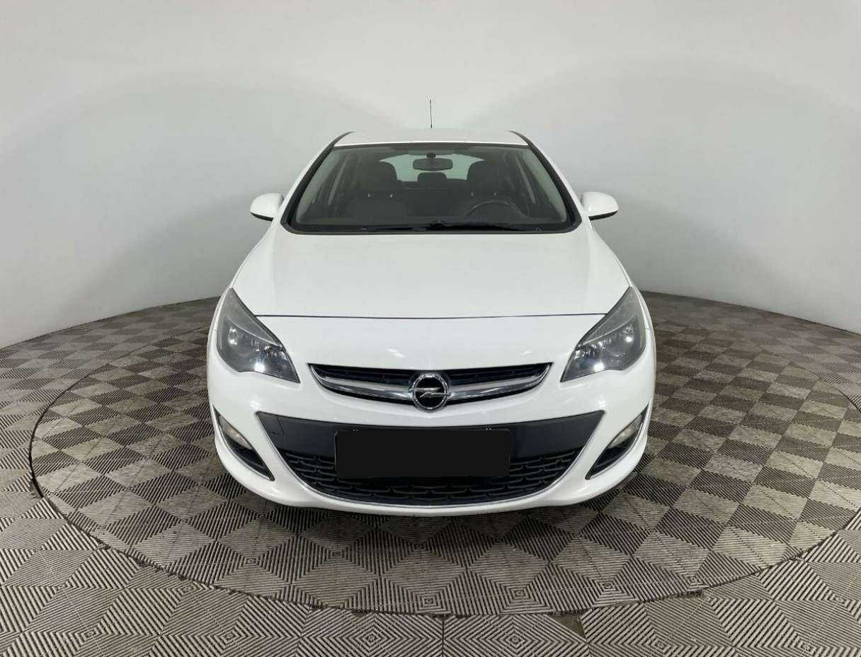 Opel Astra б/у, 2013, Автоматическая. Фото: #1