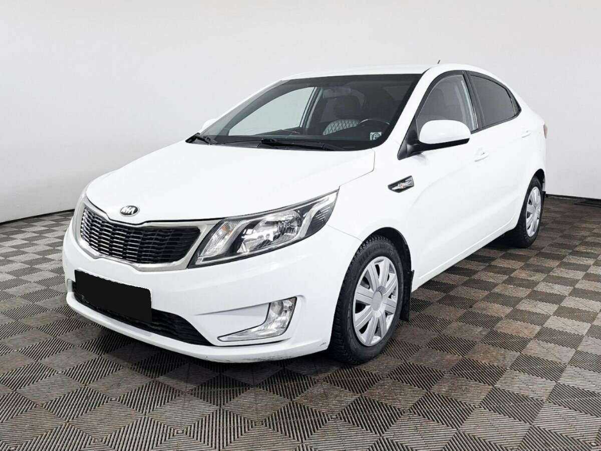 Kia Rio б/у, 2014, Механическая. Фото: #0