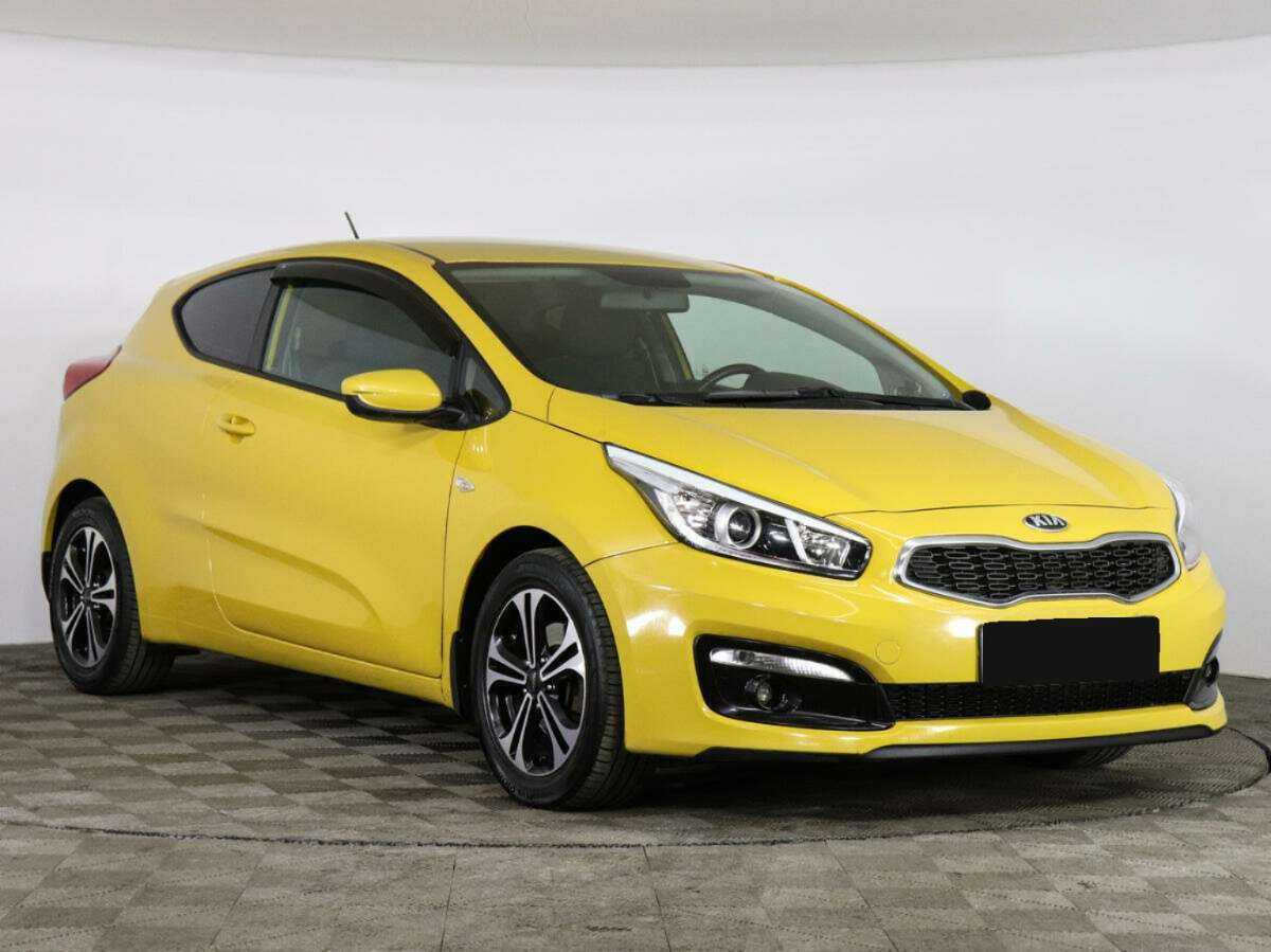 Kia Ceed б/у, 2016, Автоматическая. Фото: #2