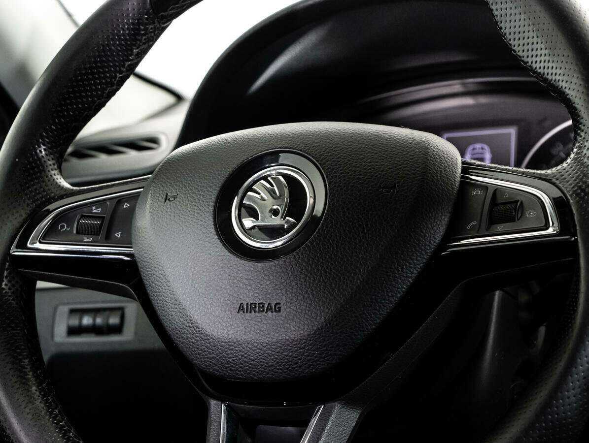 Skoda Rapid б/у, 2017, Механическая. Фото: #9
