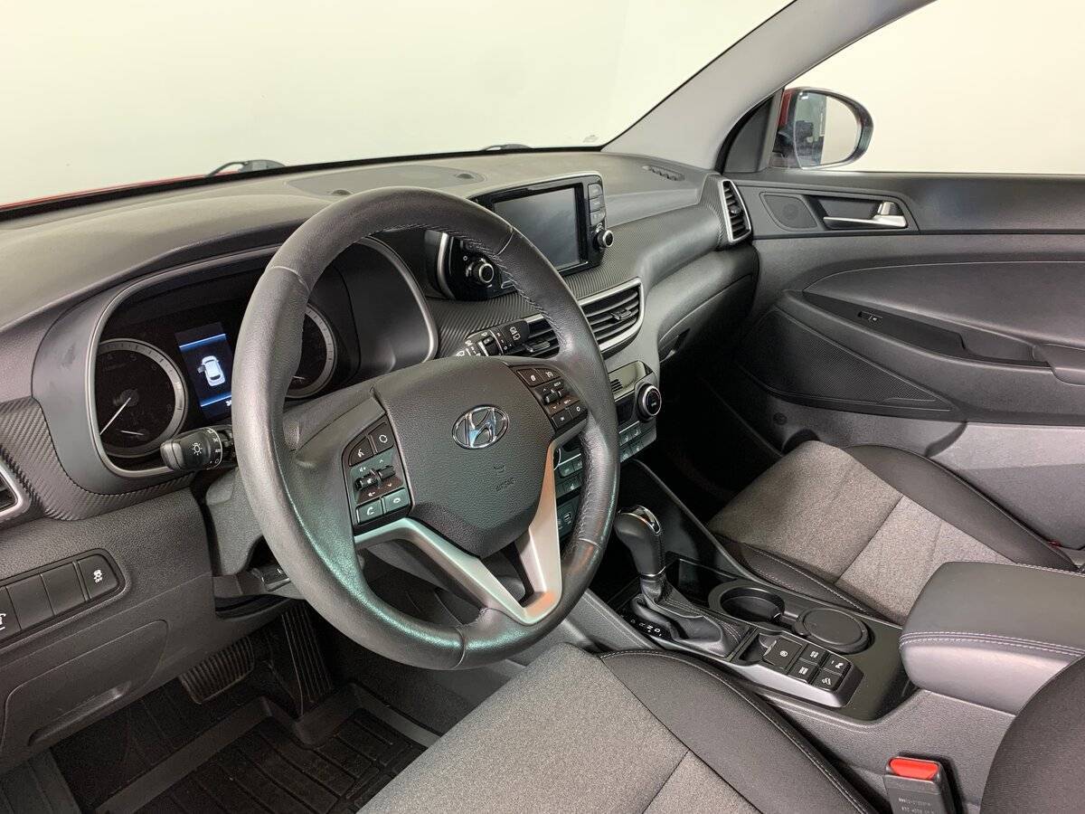 Hyundai Tucson б/у, 2019, Автоматическая. Фото: #10