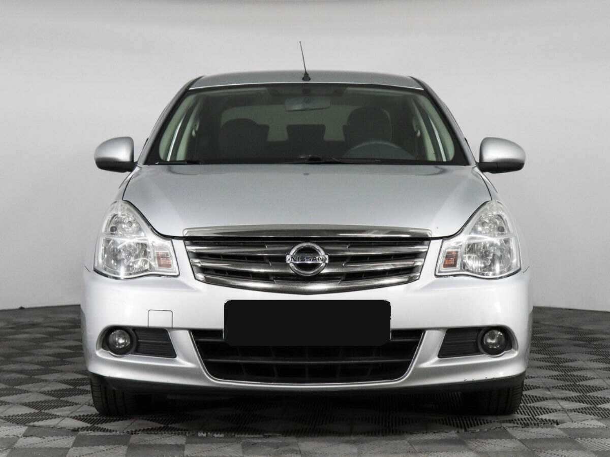 Nissan Almera б/у, 2016, Механическая. Фото: #1