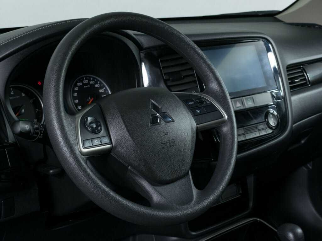 Mitsubishi Outlander б/у, 2022, Вариатор. Фото: #11