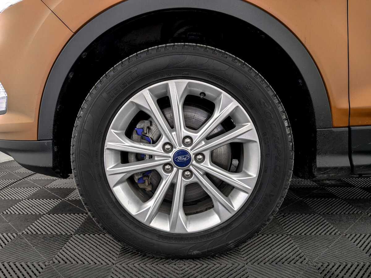 Ford Kuga б/у, 2018, Автоматическая. Фото: #17