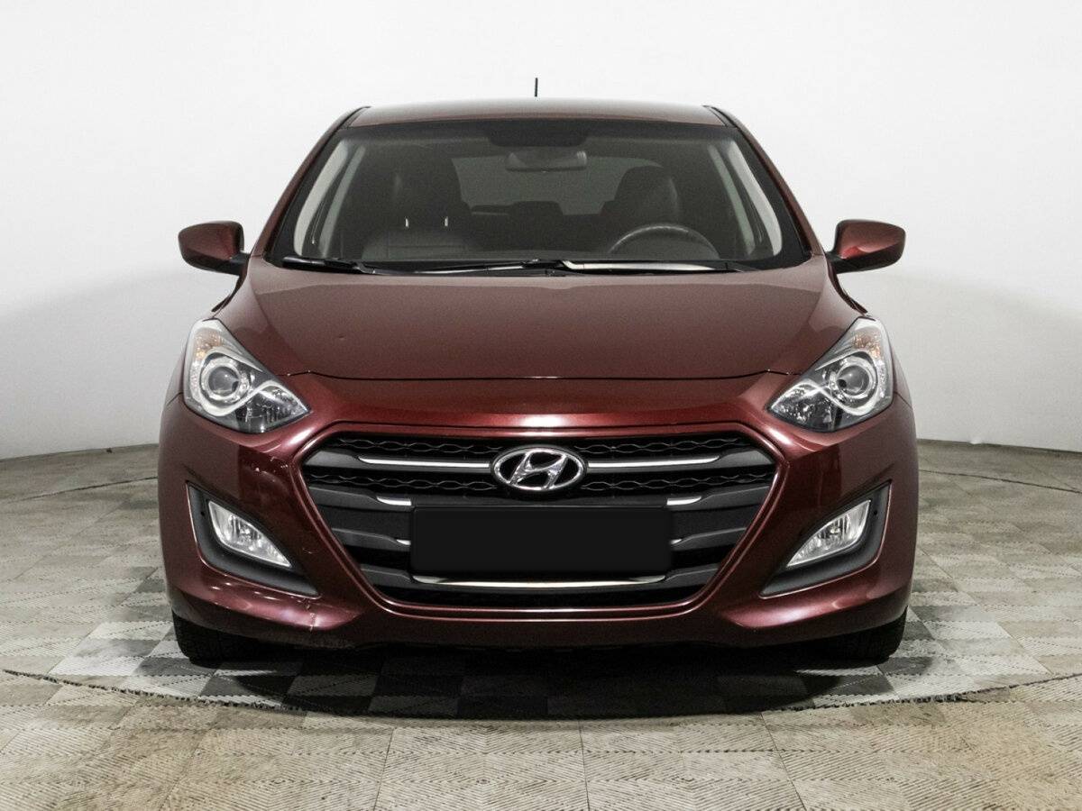 Hyundai i30 б/у, 2016, Автоматическая. Фото: #1