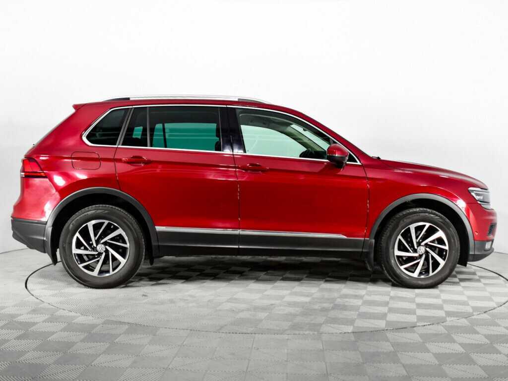 Volkswagen Tiguan б/у, 2018, Роботизированная. Фото: #5