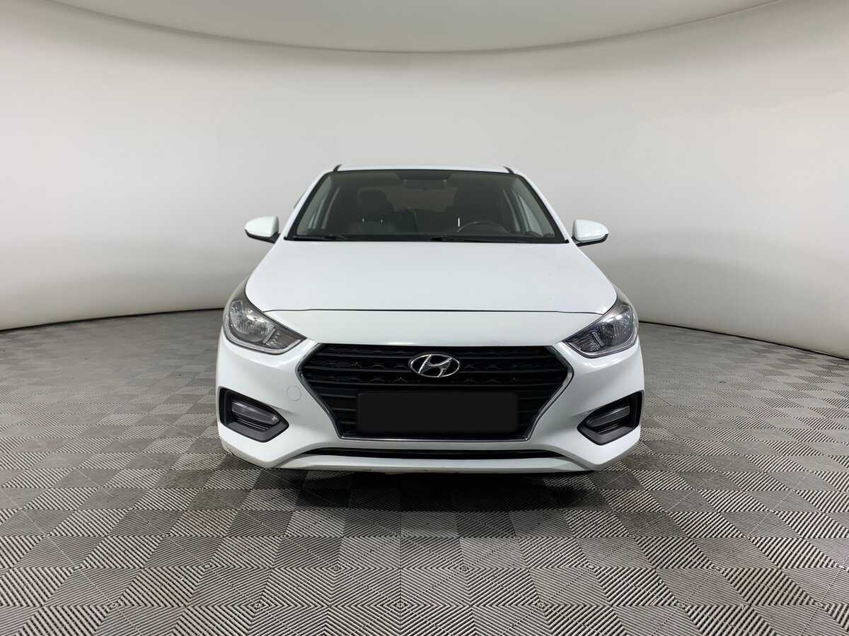 Hyundai Solaris б/у, 2017, Автоматическая. Фото: #1