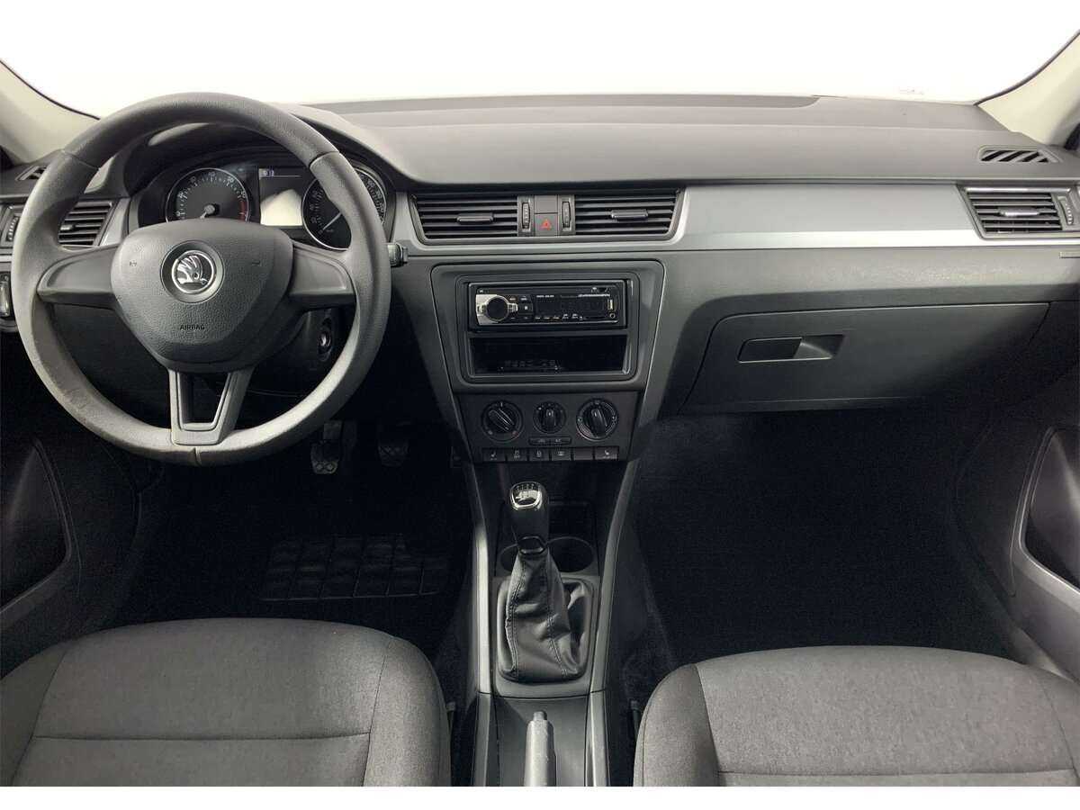 Skoda Rapid б/у, 2017, Механическая. Фото: #13