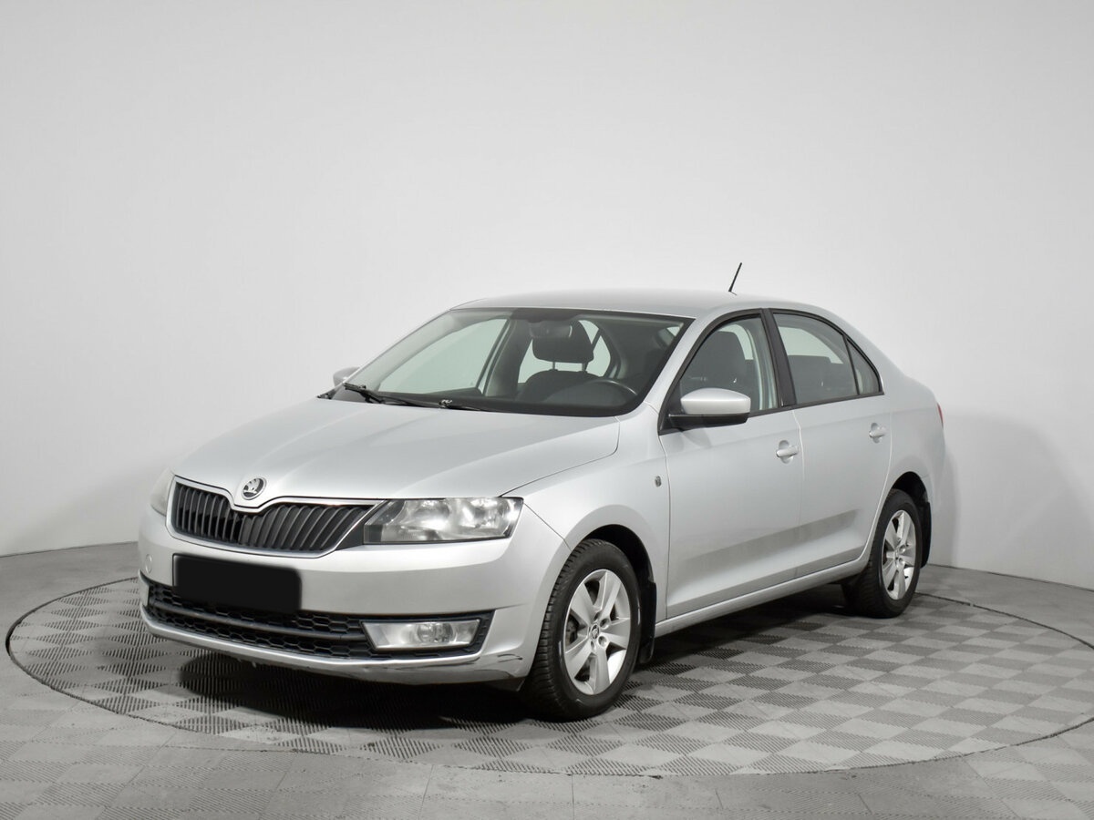 Skoda Rapid б/у, 2017, Роботизированная. Фото: #0