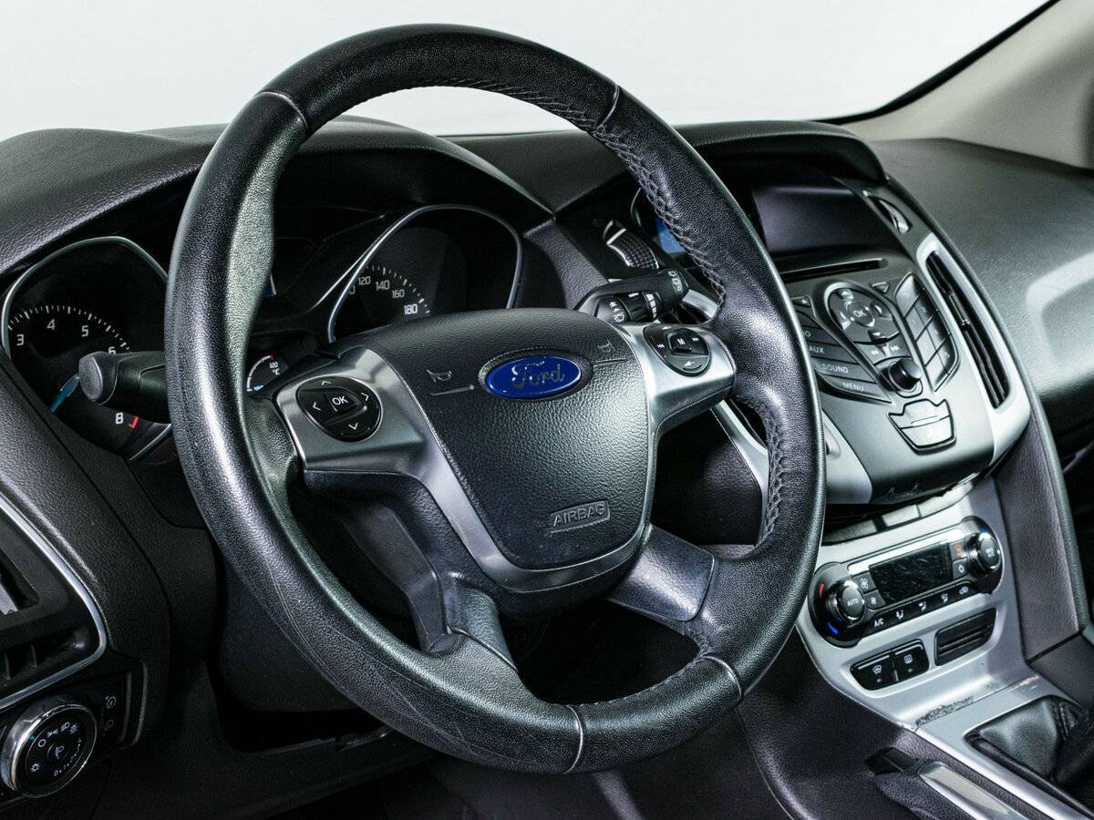 Ford Focus б/у, 2012, Механическая. Фото: #13