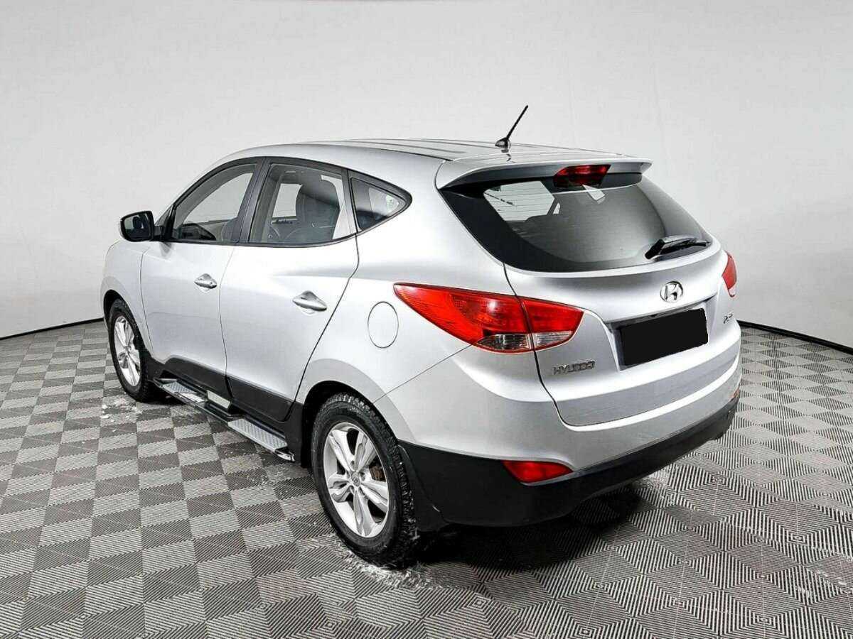 Hyundai ix35 б/у, 2013, Механическая. Фото: #4