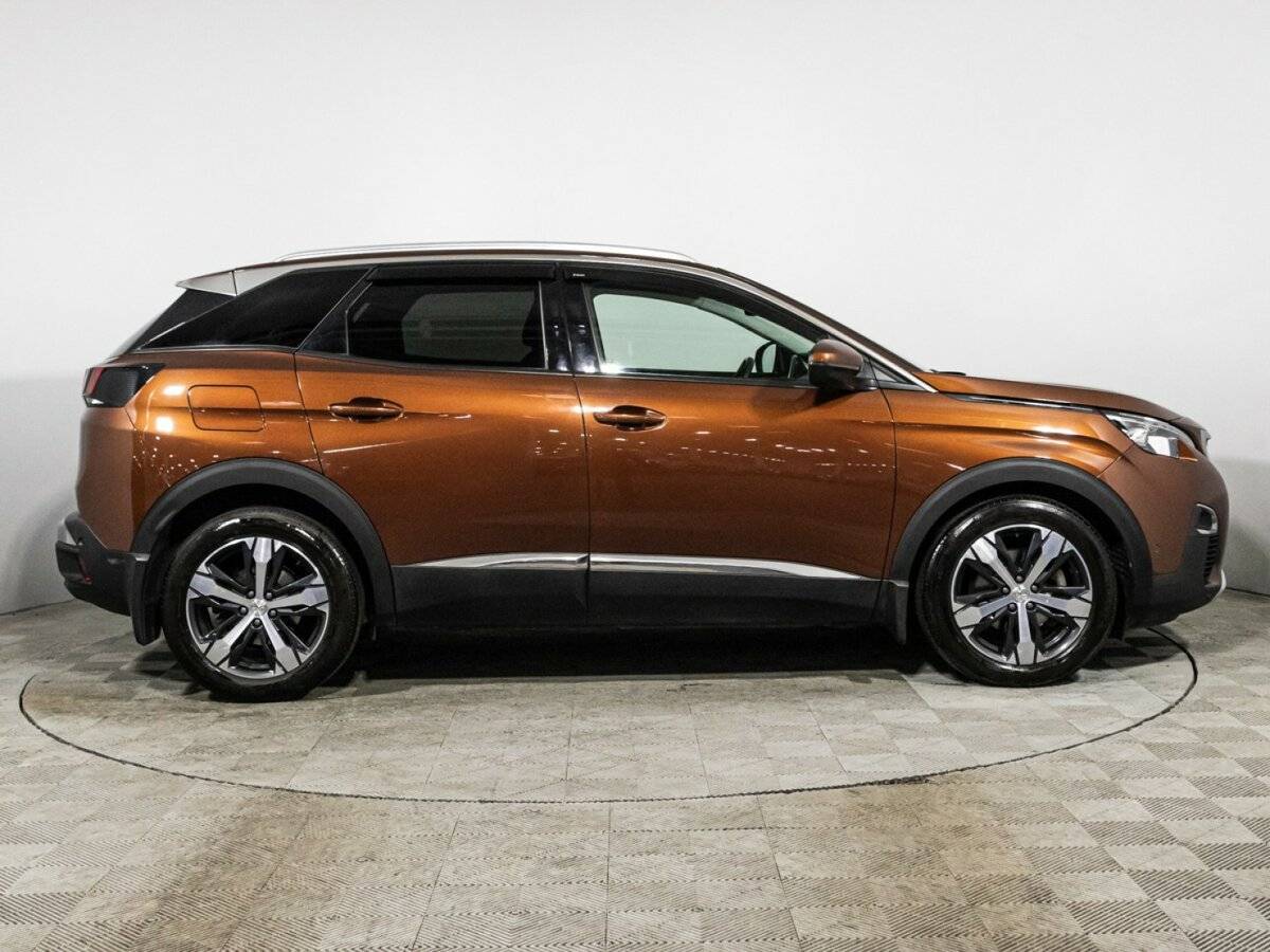Peugeot 3008 б/у, 2017, Автоматическая. Фото: #3