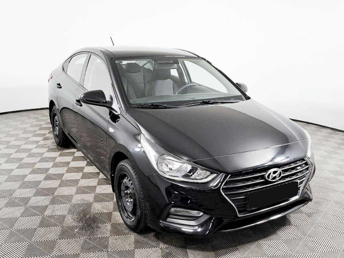 Hyundai Solaris б/у, 2018, Механическая. Фото: #2