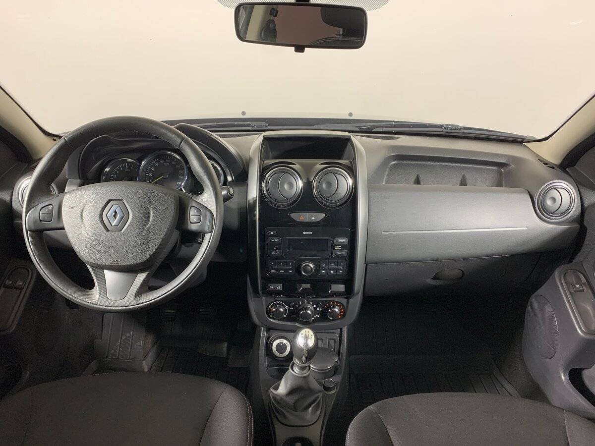Renault Duster б/у, 2017, Механическая. Фото: #10