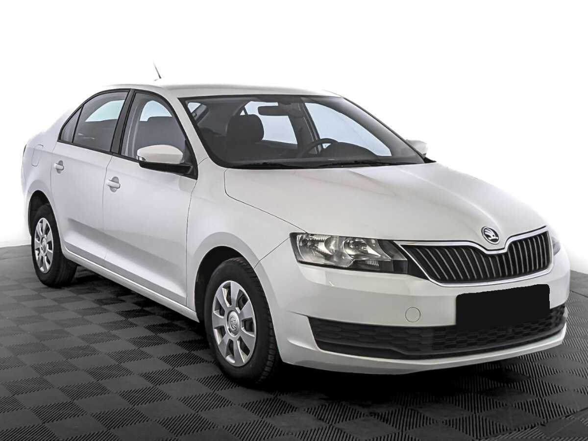 Skoda Rapid б/у, 2019, Механическая. Фото: #2