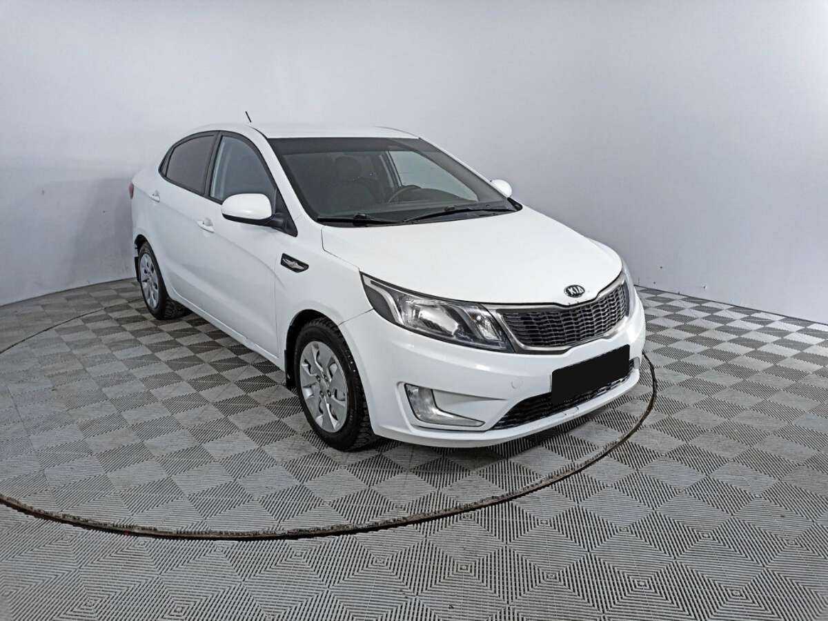 Kia Rio б/у, 2014, Механическая. Фото: #2
