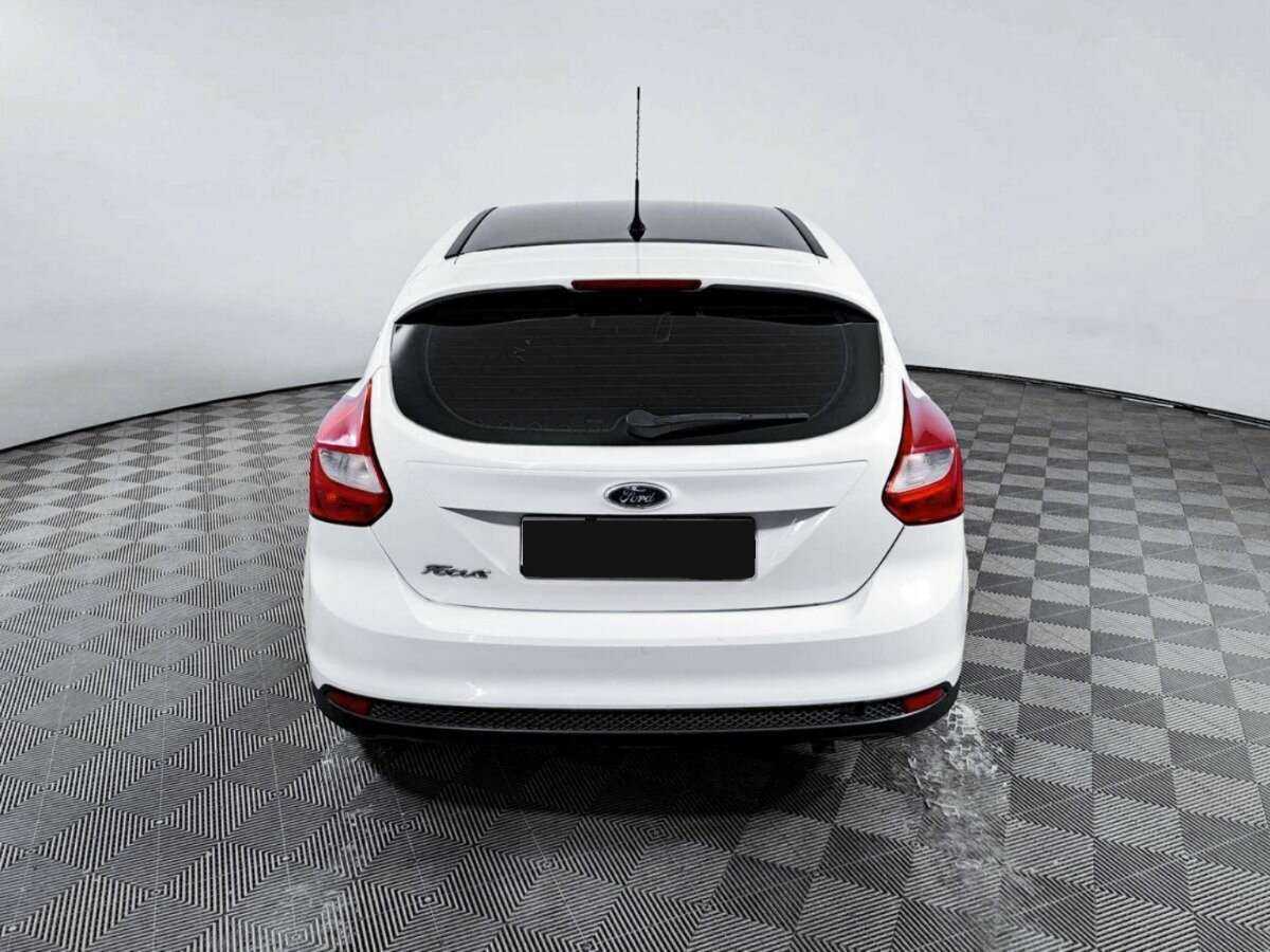 Ford Focus б/у, 2012, Механическая. Фото: #5