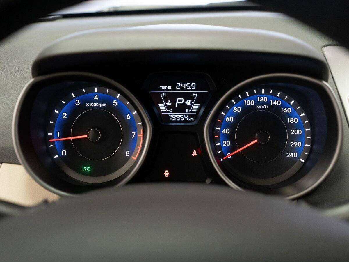 Hyundai Elantra б/у, 2014, Автоматическая. Фото: #10