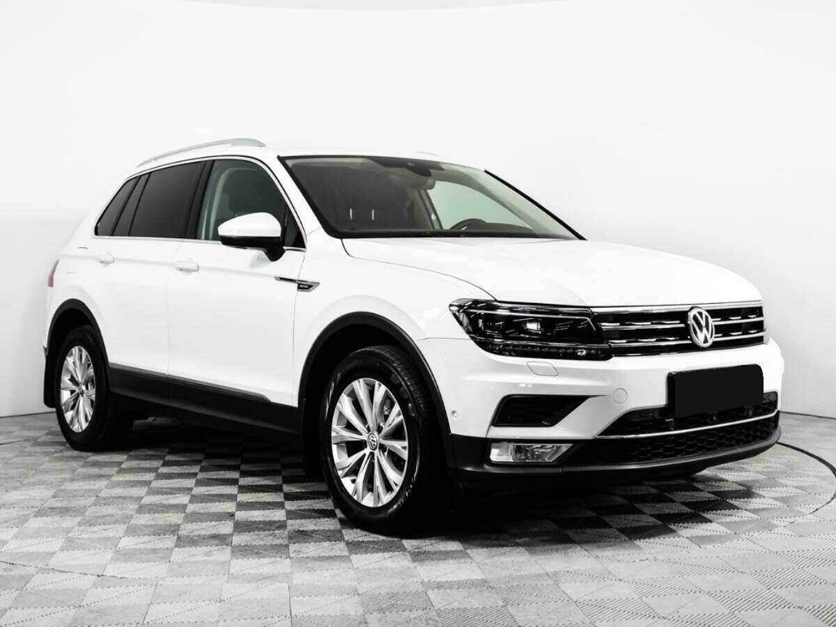 Volkswagen Tiguan б/у, 2017, Роботизированная. Фото: #2
