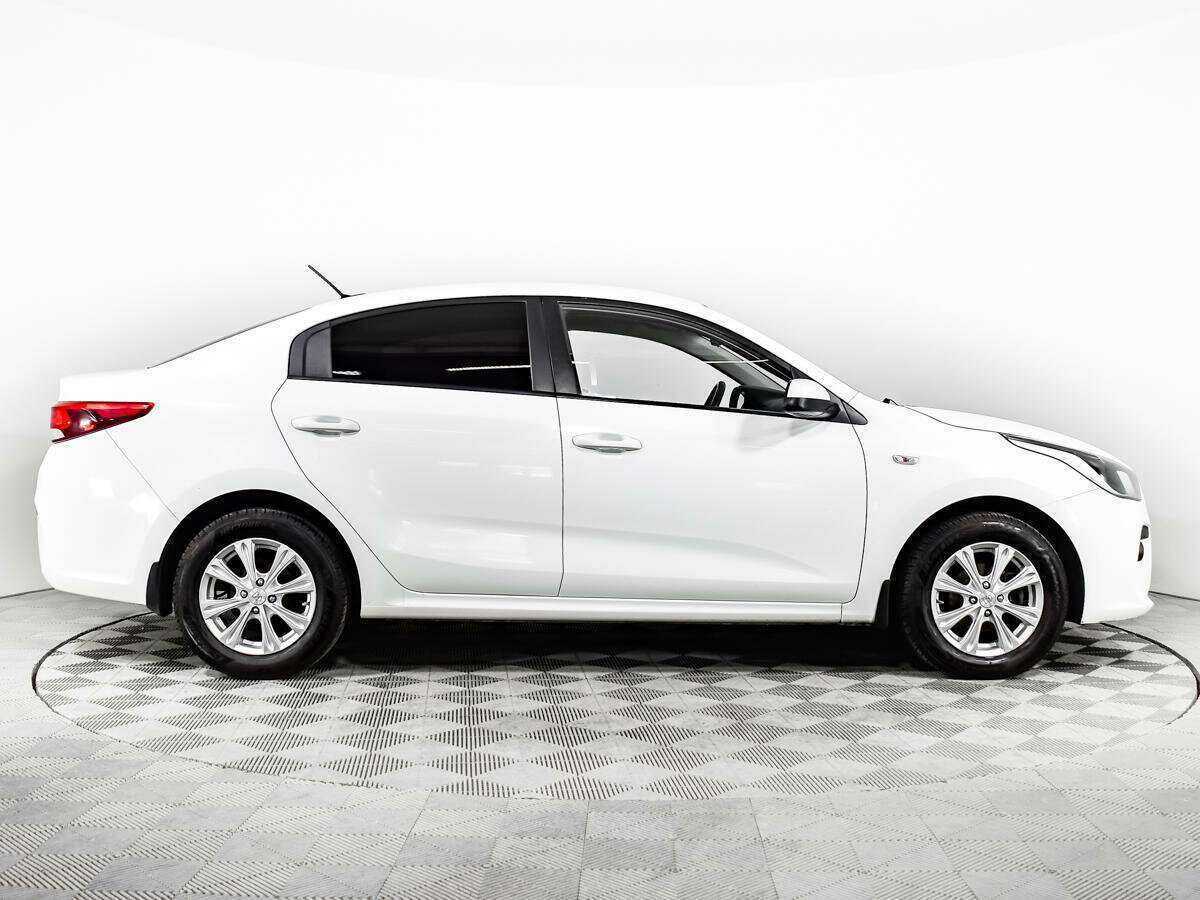 Kia Rio б/у, 2017, Механическая. Фото: #3