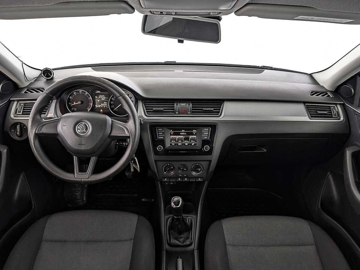 Skoda Rapid б/у, 2017, Механическая. Фото: #11