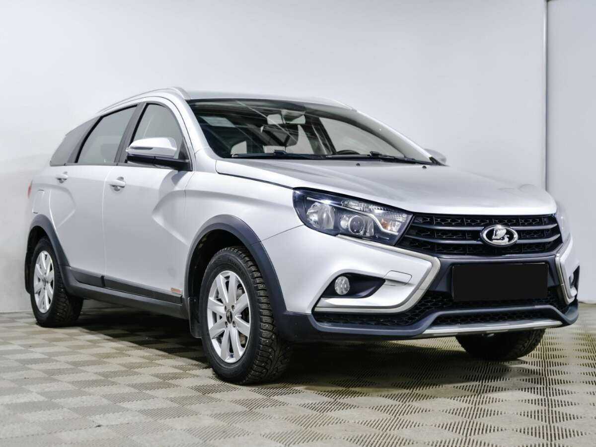 Lada (ВАЗ) Vesta б/у, 2021, Механическая. Фото: #2