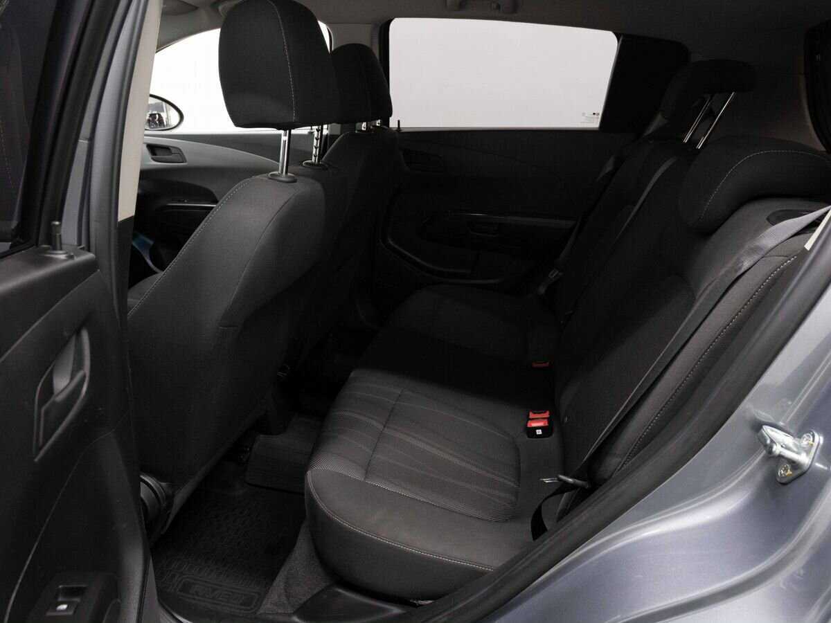 Chevrolet Aveo б/у, 2014, Автоматическая. Фото: #9