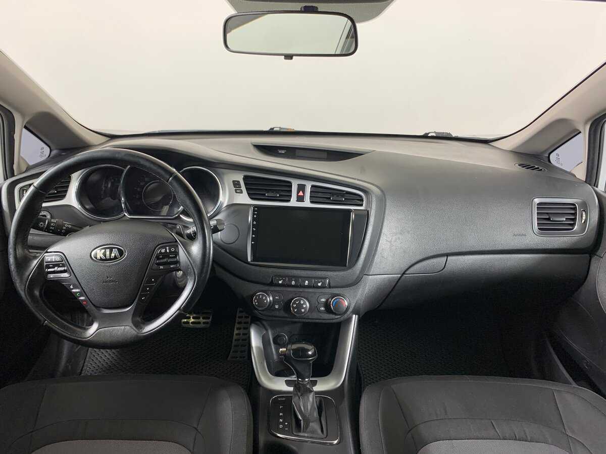 Kia Ceed б/у, 2013, Автоматическая. Фото: #12